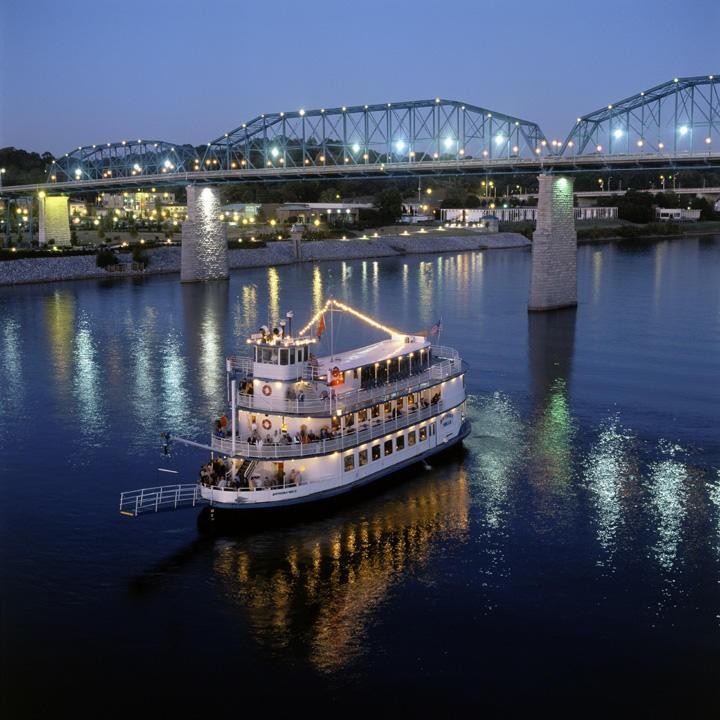 Chandelier Dinner & Sunset Cruise The Southern Belle Riverboat